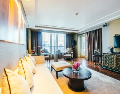 2-BR Dubai Marina Holiday Home